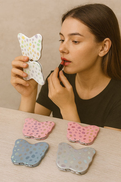 Pocket mirror